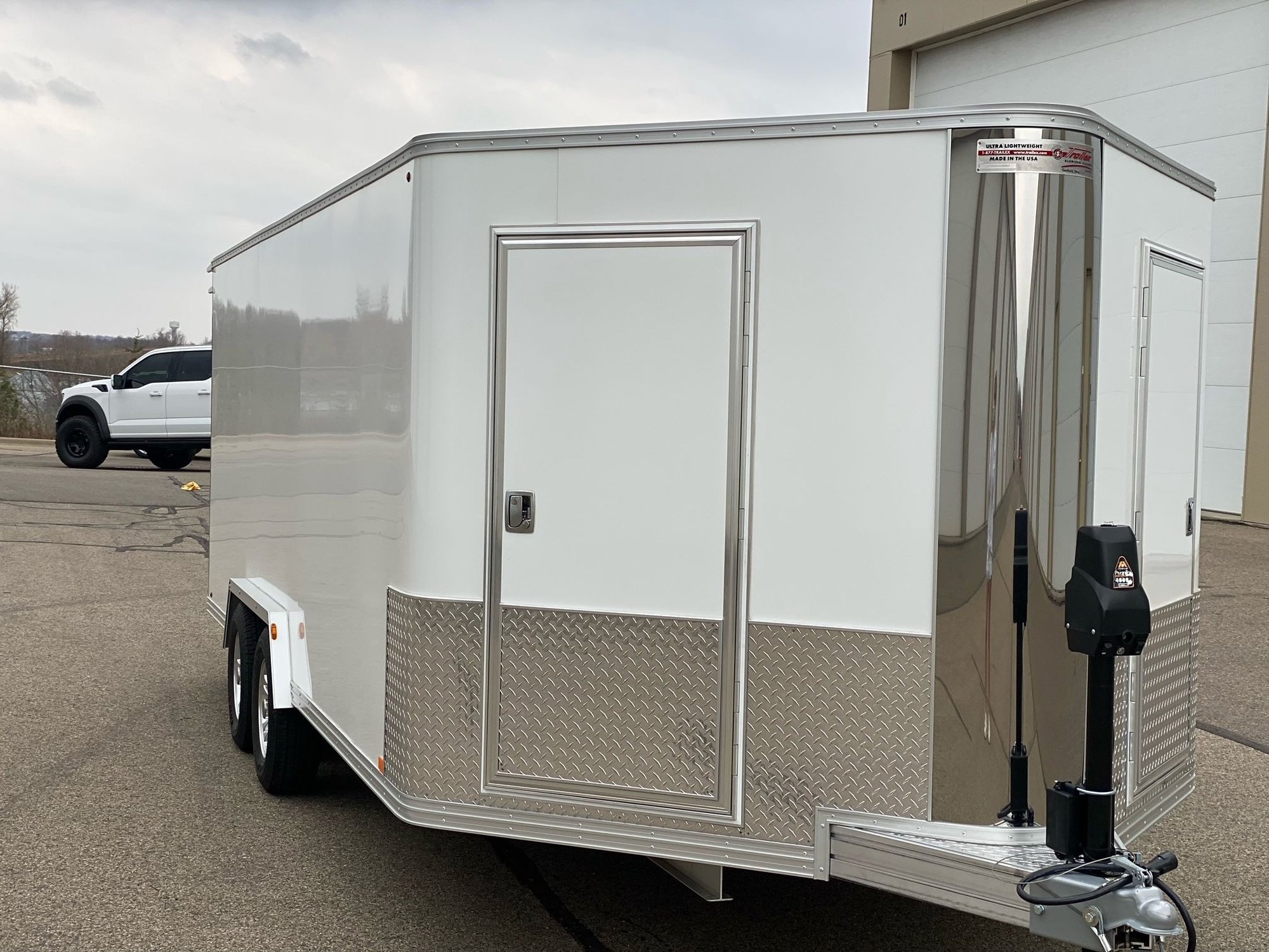 2019 Porsche 911 - Trailex Enclosed Car Trailer – 6” Additional Factory Height, Diamond Plate - Used - VIN 1XTXC2329H1999917 - 750 Miles - Wayzata, MN 55391, United States