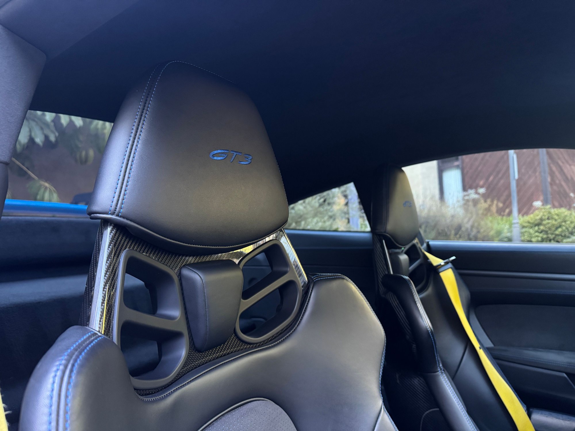 2022 Porsche 911 - Porsche 911 GT3 - Single Owner, Warranty, Buckets - Used - VIN WP0AC2A9XNS268733 - 33,100 Miles - 6 cyl - 2WD - Automatic - Coupe - Blue - Pasadena, CA 91103, United States