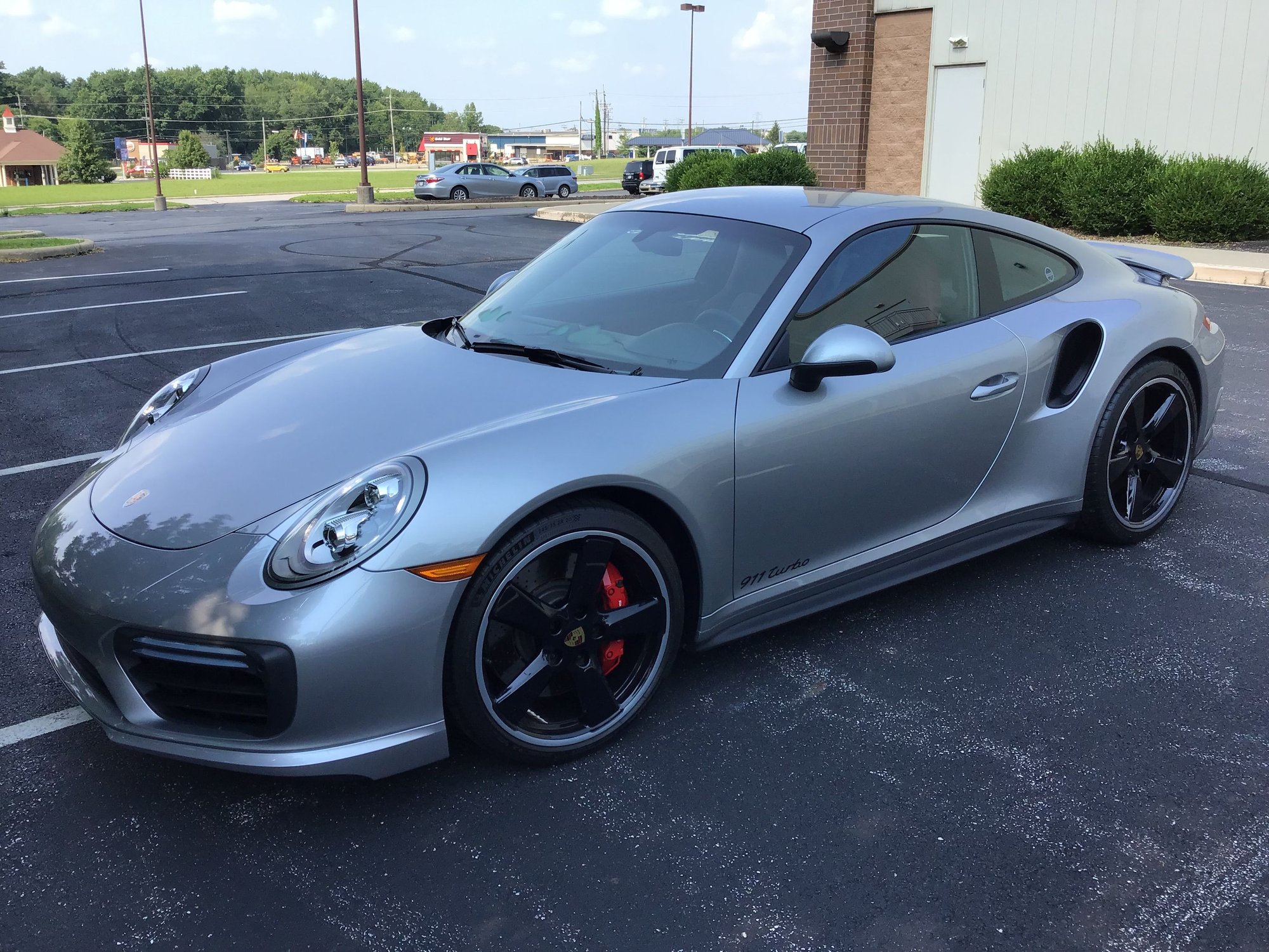 2019 Porsche 911 - 2019 Porsche 991.2 Turbo - Used - VIN WP0AD2A90KS140865 - 8,000 Miles - 6 cyl - AWD - Automatic - Coupe - Silver - Cincinnati, OH 45245-3311, United States