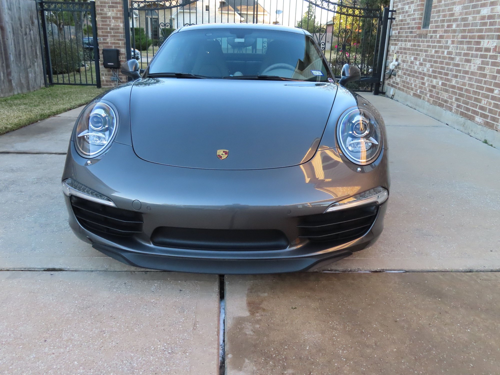 2012 Porsche 911 - 2012.5 Porsche 911.1 27k mile PDK  Sports Chrono  well-optioned - Used - VIN WP0AB2A96CS121051 - 27,100 Miles - 6 cyl - 2WD - Automatic - Coupe - Gray - Houston, TX 77095, United States