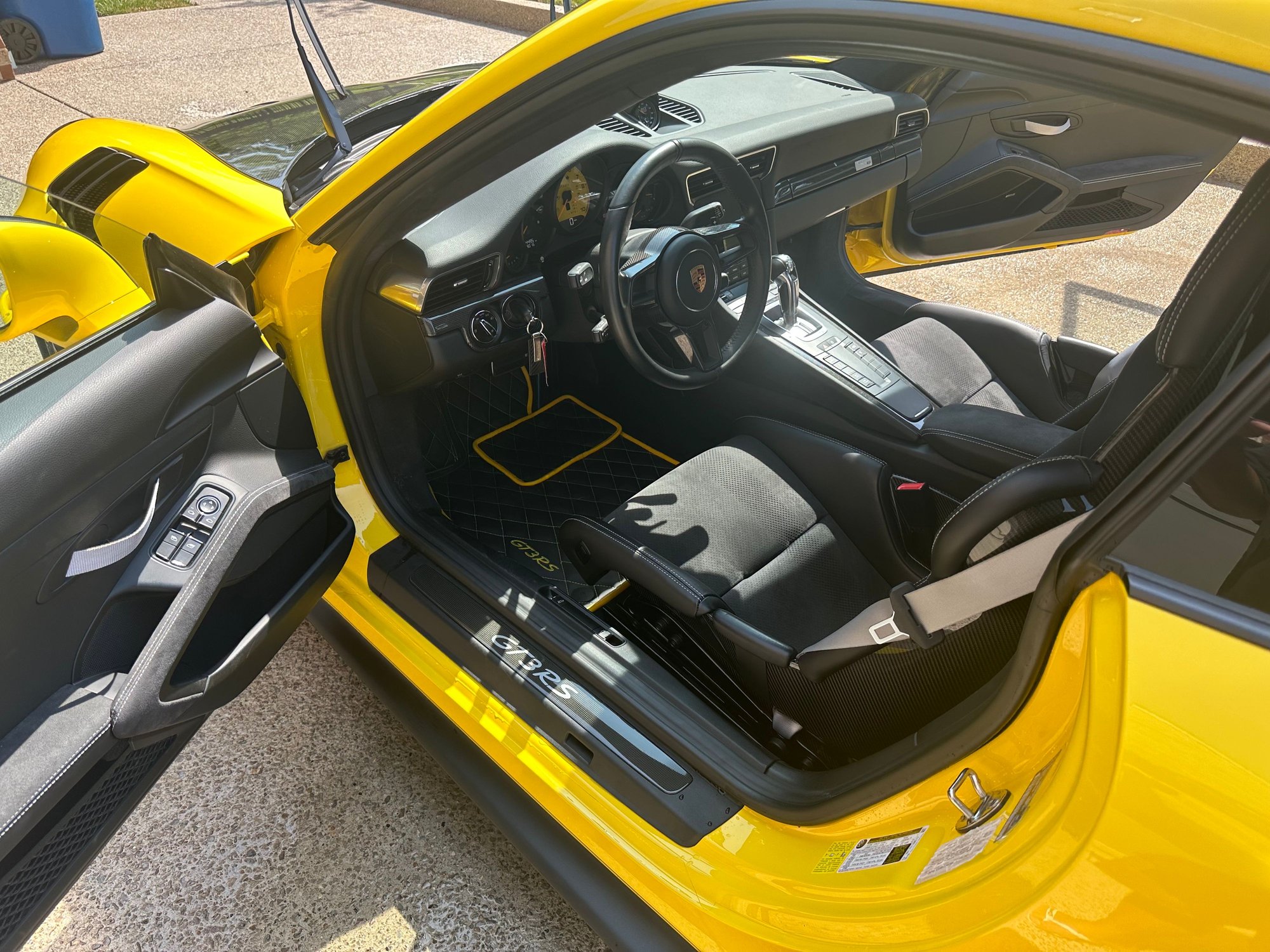 2019 Porsche 911 - 2019 GT3RS 991.2 w/WP - Used - VIN WP0AF2A98KS165765 - 4,500 Miles - 6 cyl - 2WD - Automatic - Coupe - Yellow - Brentwood, TN 37027, United States