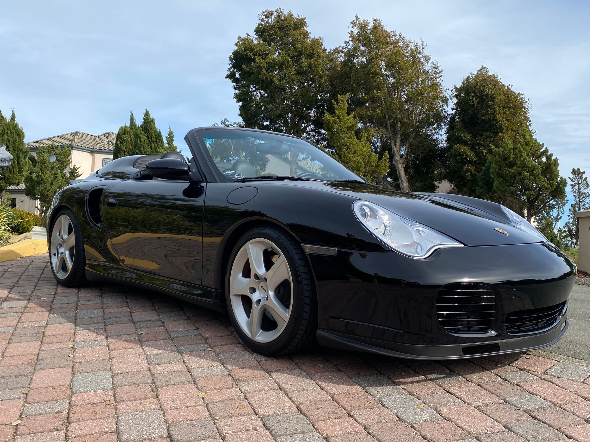 2004 Porsche 911 - Stunning 2004 Porsche 911 turbo cabriolet - Used - VIN wp0cb29994s676672 - 19,500 Miles - 6 cyl - 4WD - Manual - Convertible - Black - Larkspur, CA 94939, United States