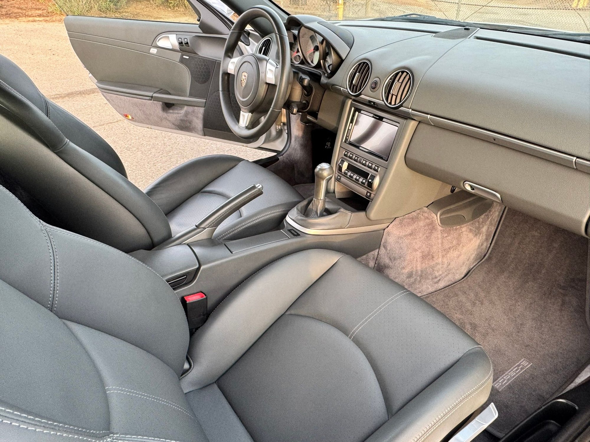 2008 Porsche Cayman - 2008 Cayman S 6spd - Used - VIN WP0AB29898U782421 - 6 cyl - 2WD - Manual - Coupe - Silver - Los Angeles, CA 90008, United States
