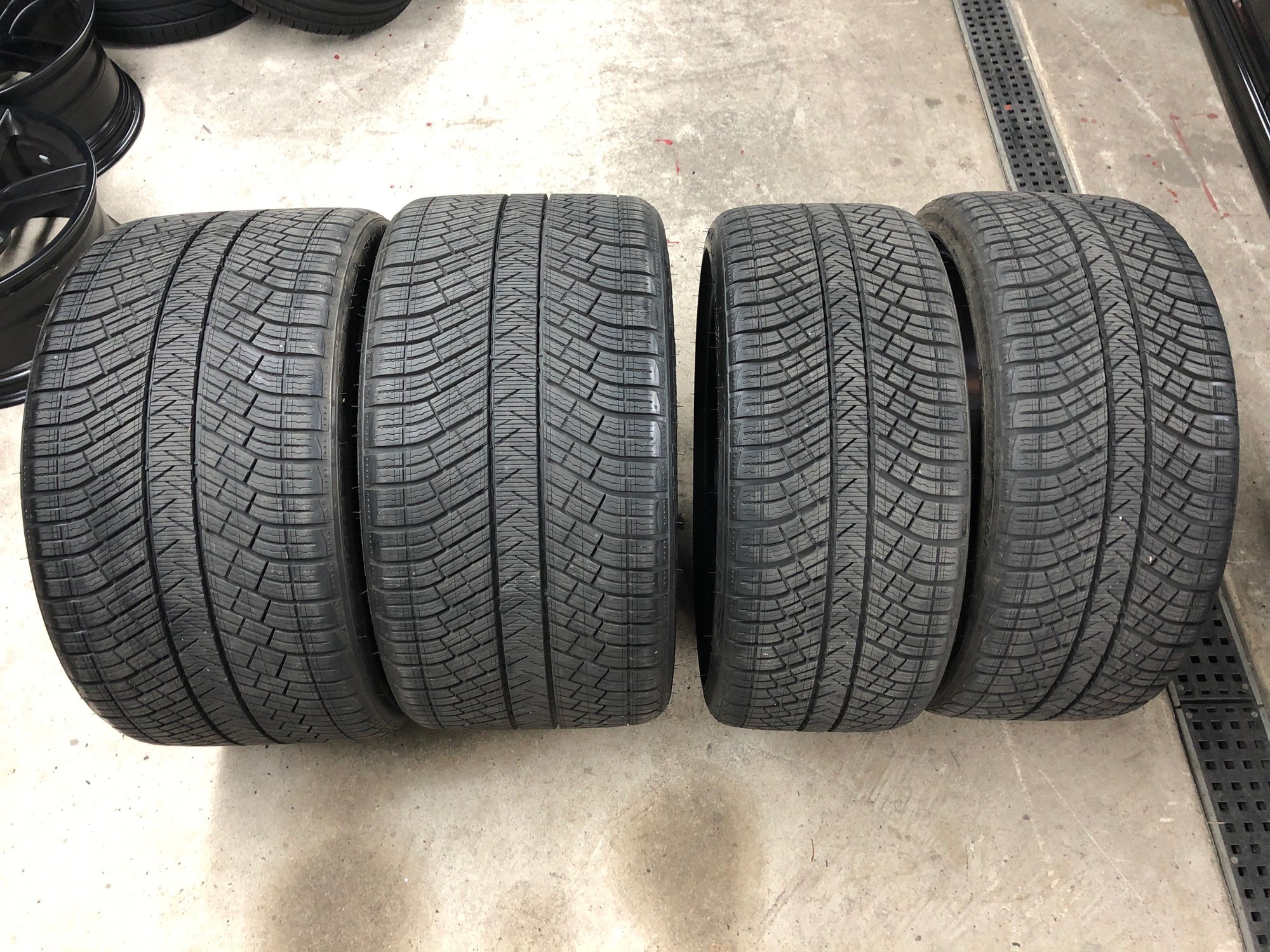 FS: Full staggered set / 20 inch / Michelin Pilot Alpin WINTER tires ...