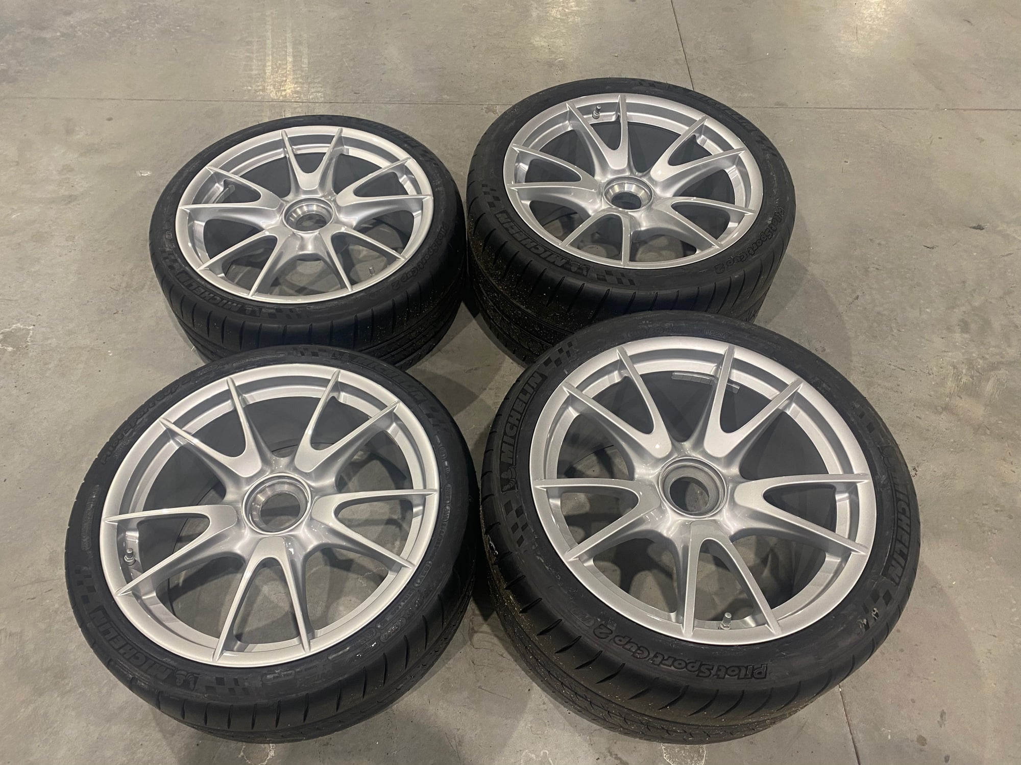 Wheels and Tires/Axles - Brand NEW OEM Porsche 997.2 GT3 RS 4.0 Wheel, Tire and TPMS Set - New - 2011 to 2012 Porsche 911 - Olathe, KS 66062, United States