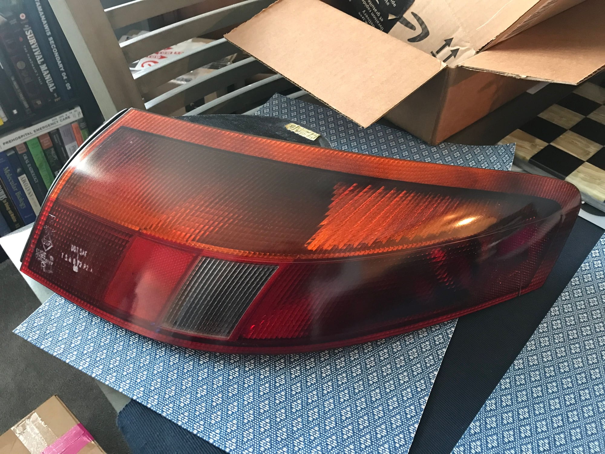 Lights - 996.1 - Rear Ambers and AOS For Sale! - Used - 1999 to 2001 Porsche 911 - Victoria, BC V9A6Z3, Canada