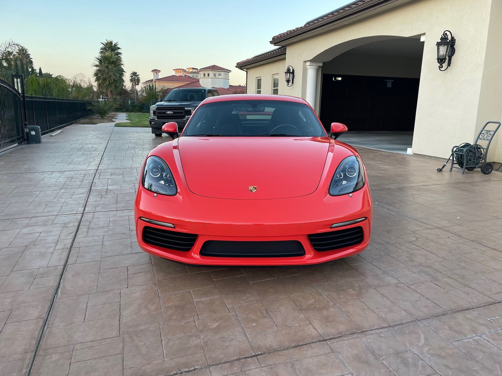 2017 Porsche 718 Cayman -  - Used - VIN WP0AA2A86HS270187 - 23,345 Miles - 4 cyl - 2WD - Automatic - Coupe - Orange - Tracy, CA 95304, United States