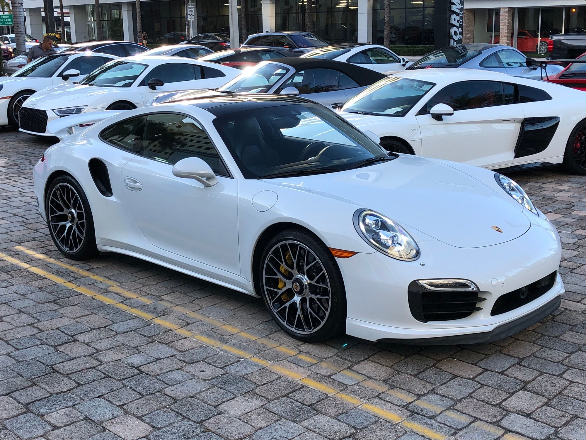 2015 Porsche 911 - 2015 PORSCHE 911 TURBO S - Used - VIN WP0AD2A9XFS160207 - 8,394 Miles - 6 cyl - AWD - Automatic - Coupe - White - Miami, FL 33146, United States