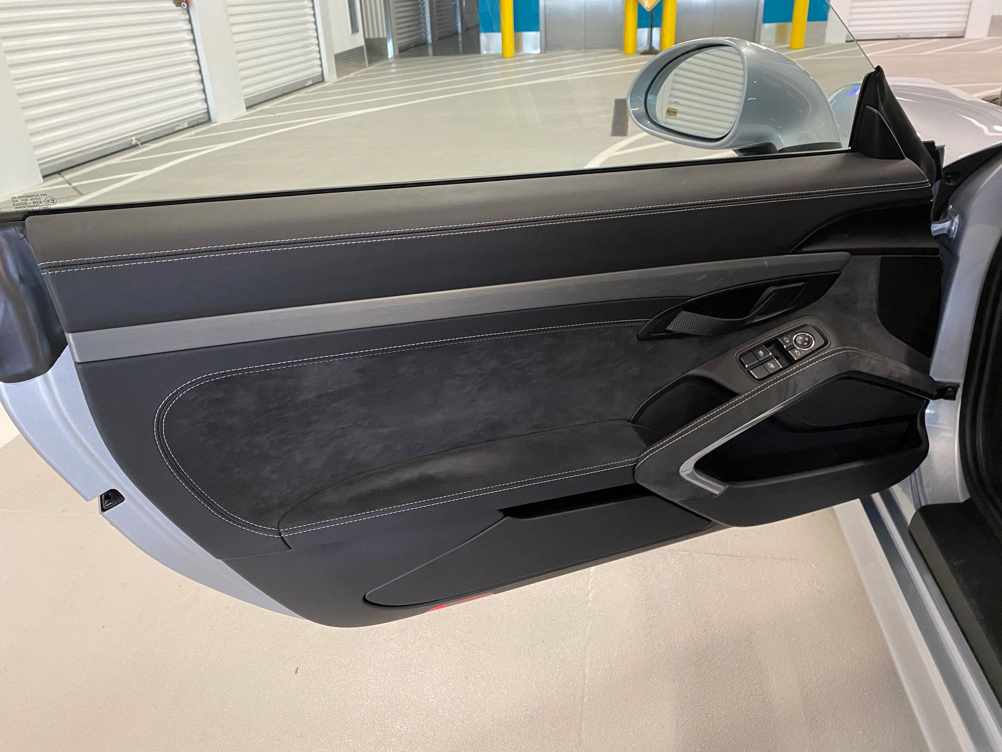 2016 Porsche Cayman GT4 - 2016 Porsche Cayman GT4 finished in Rhodium Silver over Black Full Leather/Alcantara - Used - VIN WP0AC2A87GK192608 - 7,800 Miles - 6 cyl - 2WD - Manual - Coupe - Silver - Pittsburgh, PA 15222, United States