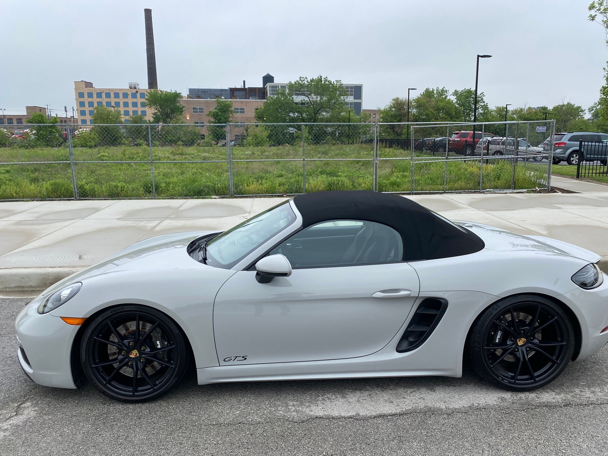 2018 Porsche 718 Boxster - 2018 718 BOXSTER GTS- $101,000 MSRP + OVER $25,000 IN TRACK MODS! BEAUTIFUL! - Used - VIN WP0CB2A8XJS228679 - 35,100 Miles - 4 cyl - 2WD - Automatic - Convertible - Other - Chicago, IL 60657, United States
