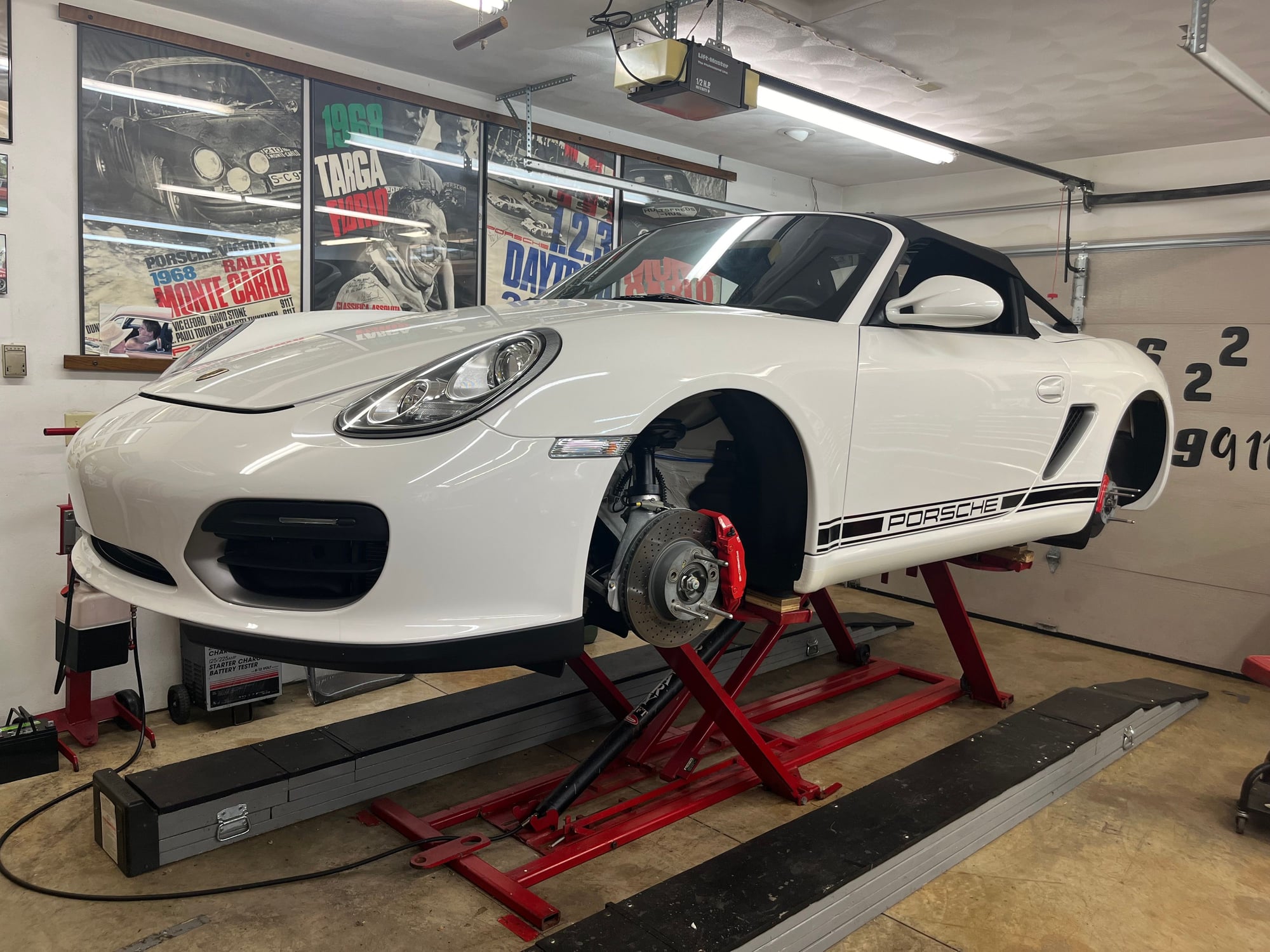 2011 Porsche Boxster - 2011 Boxster Spyder ...5000 miles! - Used - VIN WP0CB2A85BS745535 - 4,916 Miles - 6 cyl - 2WD - Manual - Convertible - White - Rockford, IL 61108, United States
