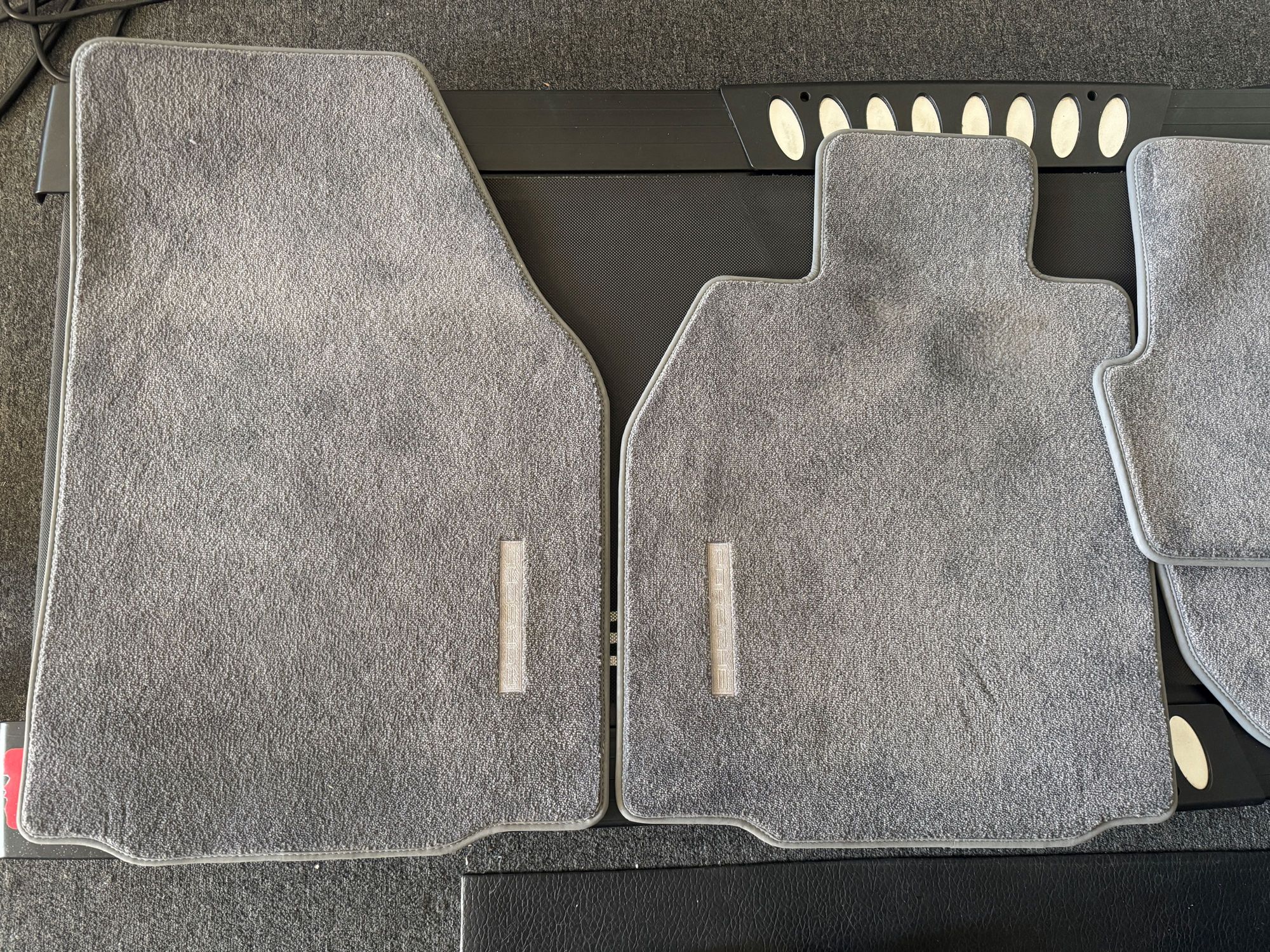 Interior/Upholstery - Porsche 997 gray floor mat set - front / rear - Used - Las Vegas, NV 89135, United States