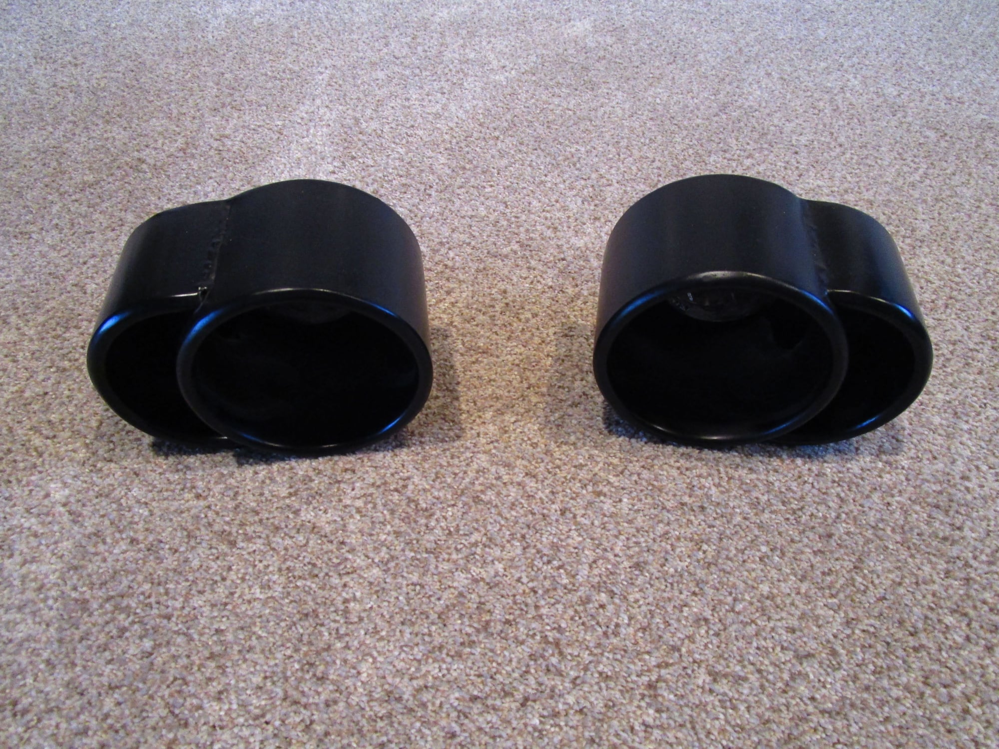 Engine - Exhaust - Exhaust Tips - Used - 2001 to 2005 Porsche 911 - Matawan, NJ 07747, United States