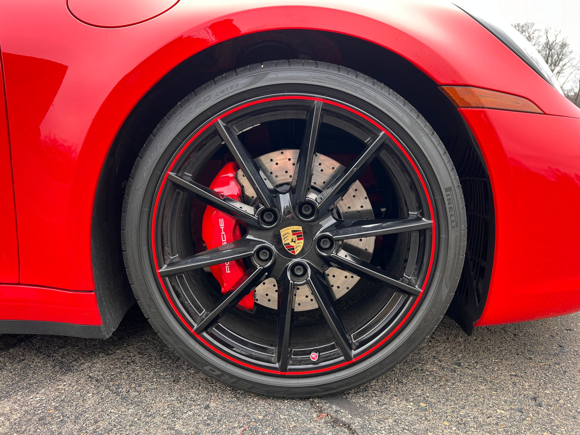 2020 Porsche 911 - Gorgeous 2020 Guards Red C4S - Used - VIN WP0AB2A98LS228456 - 14,900 Miles - 6 cyl - AWD - Automatic - Coupe - Red - Springfield, OH 45504, United States
