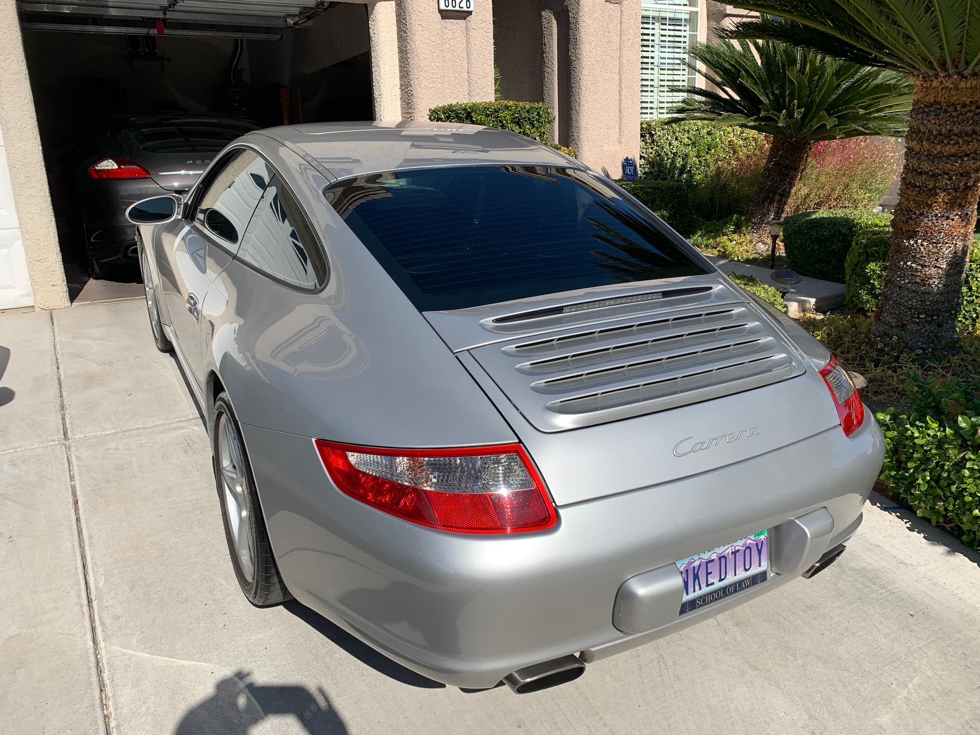 2005 Porsche 911 - 2005 Porsche 997 Carrera Coupe - Used - VIN WP0AA299X5S715751 - 71 Miles - 6 cyl - 2WD - Manual - Coupe - Silver - Las Vegas, NV 89134, United States