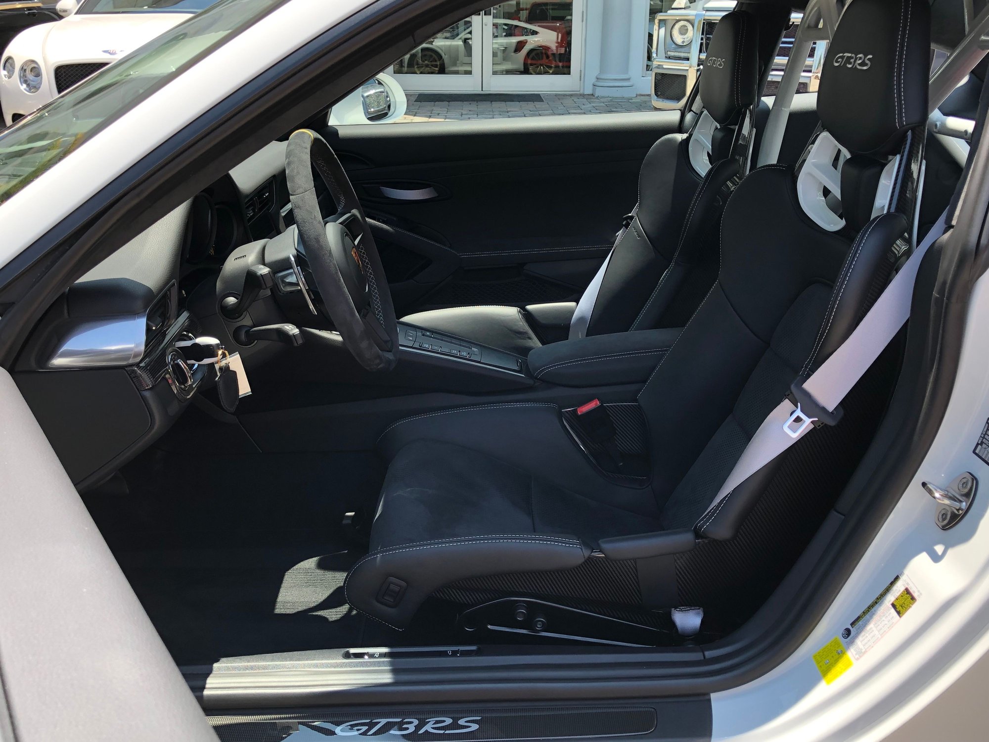 2019 Porsche GT3 - 2019 PORSCHE 911 GT3RS - Used - VIN WP0AF2A97KS165420 - 1,221 Miles - 6 cyl - 2WD - Automatic - Coupe - White - Miami, FL 33146, United States
