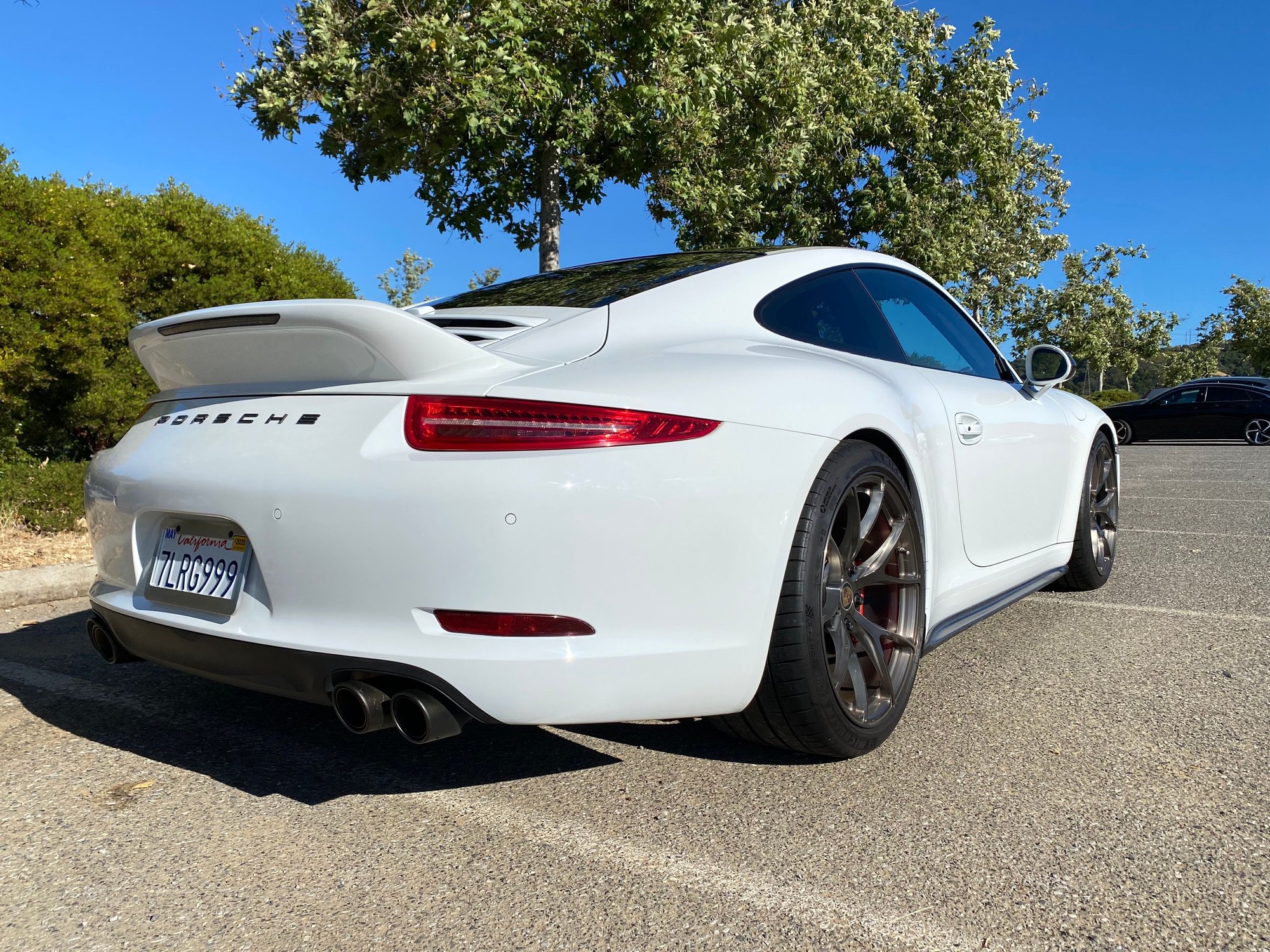2013 Porsche 911 - 2013 Porsche Carrera S Manual - Used - VIN WP0AB2A97DS123098 - 34,100 Miles - 6 cyl - 2WD - Manual - Coupe - White - Los Altos, CA 94022, United States