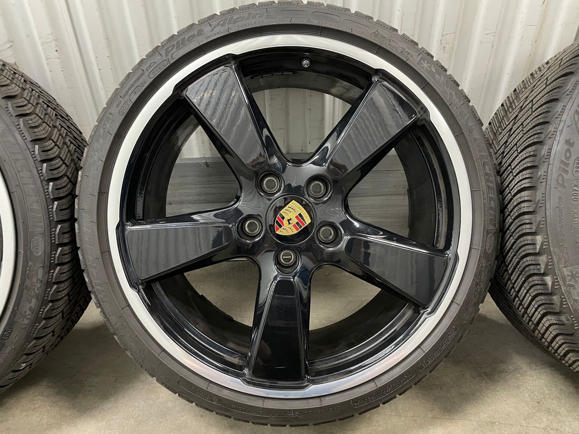 Wheels and Tires/Axles - 20" Gloss Black Sport Classic Design Wheels w/ winter tires, TPMS, center caps! - Used - 2017 to 2020 Porsche 911 - Boston, MA 02127, United States