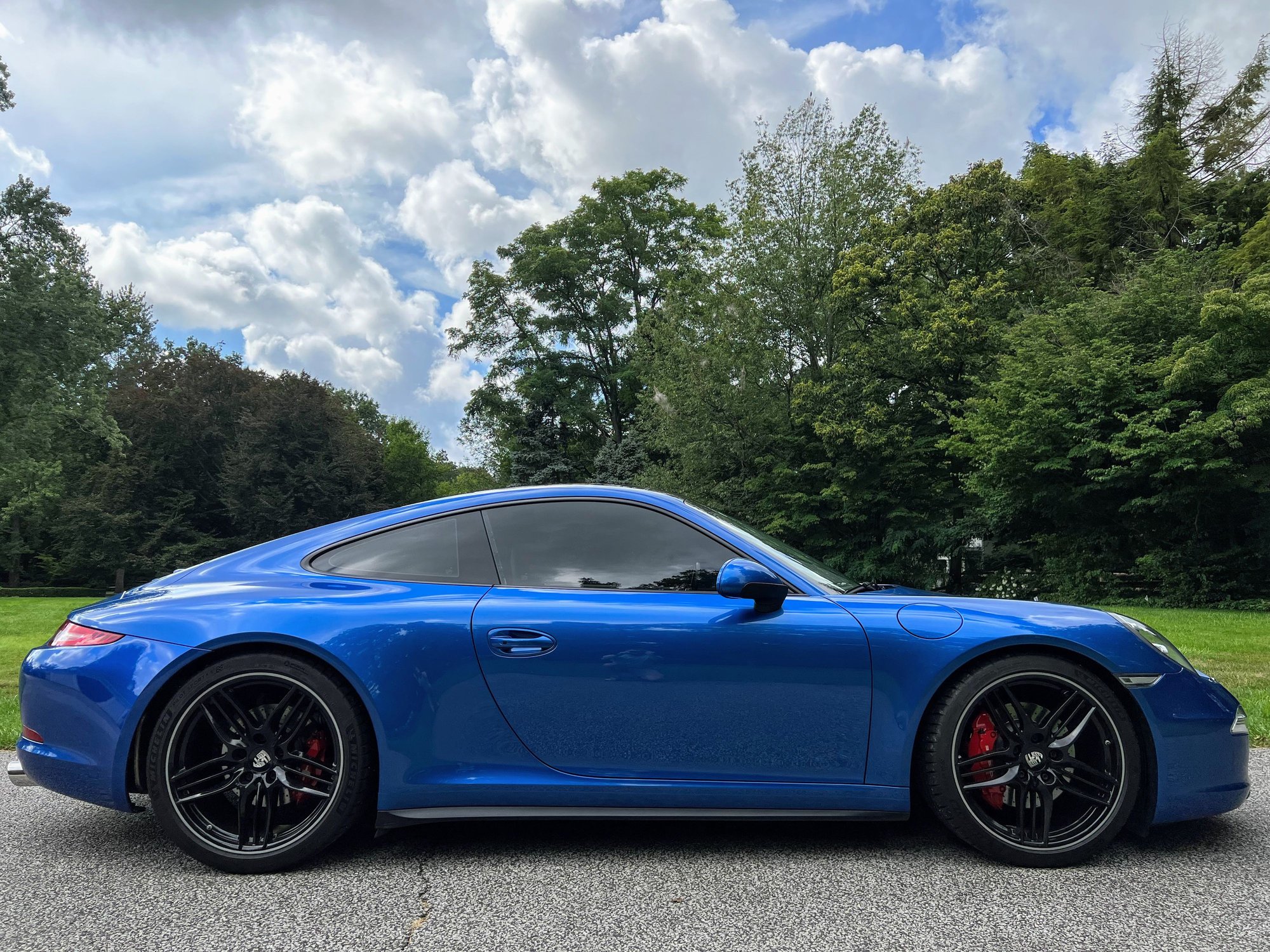 2014 Porsche 911 - 2014 Porsche 911 4S Coupe 7MT Powerkit Full Leather $149k MSRP - Used - VIN WP0AB2A9XES120827 - 47,500 Miles - 6 cyl - AWD - Manual - Coupe - Blue - Willoughby, OH 44094, United States