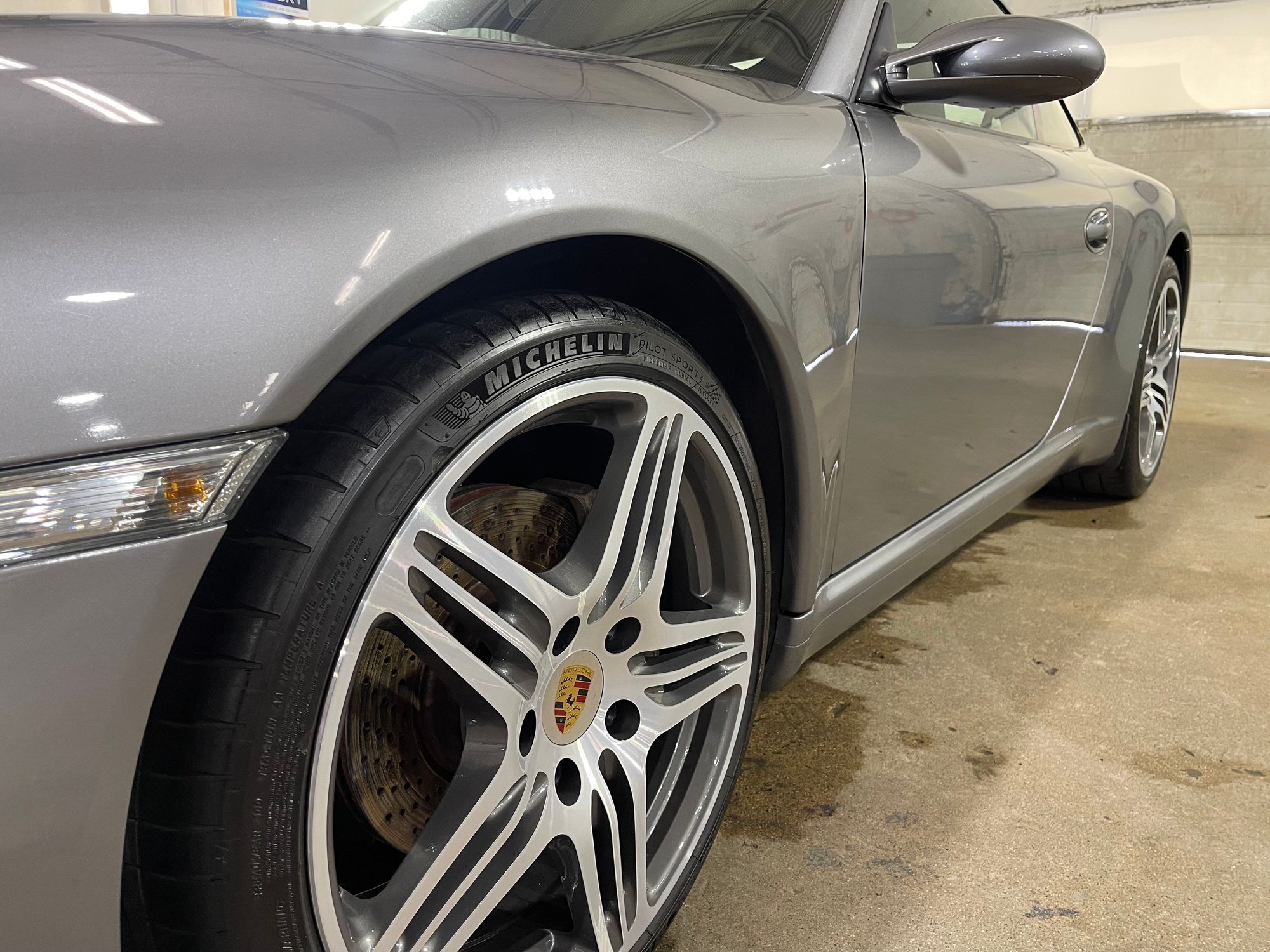 2005 Porsche 911 - 2005 Porsche 911 Carrera 6 speed - 997.1 C2 - Used - VIN WP0AA29925S715145 - 90,141 Miles - 6 cyl - 2WD - Manual - Coupe - Gray - Sioux Falls, SD 57107, United States