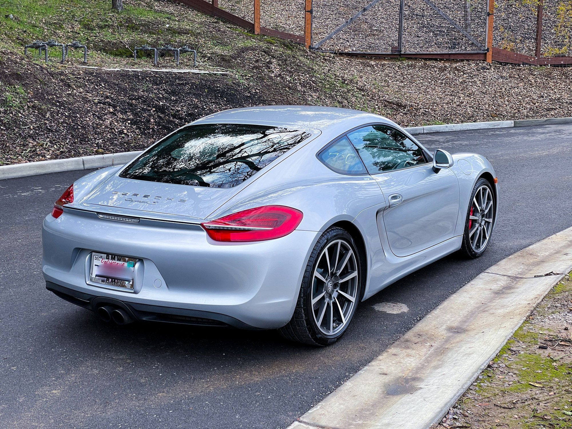 2014 Porsche Cayman - 2014 Cayman S - Sport Chrono, Clean Title - San Jose, CA - Used - VIN WP0AB2A82EK192385 - 58,927 Miles - 6 cyl - 2WD - Automatic - Coupe - Silver - San Jose, CA 95124, United States