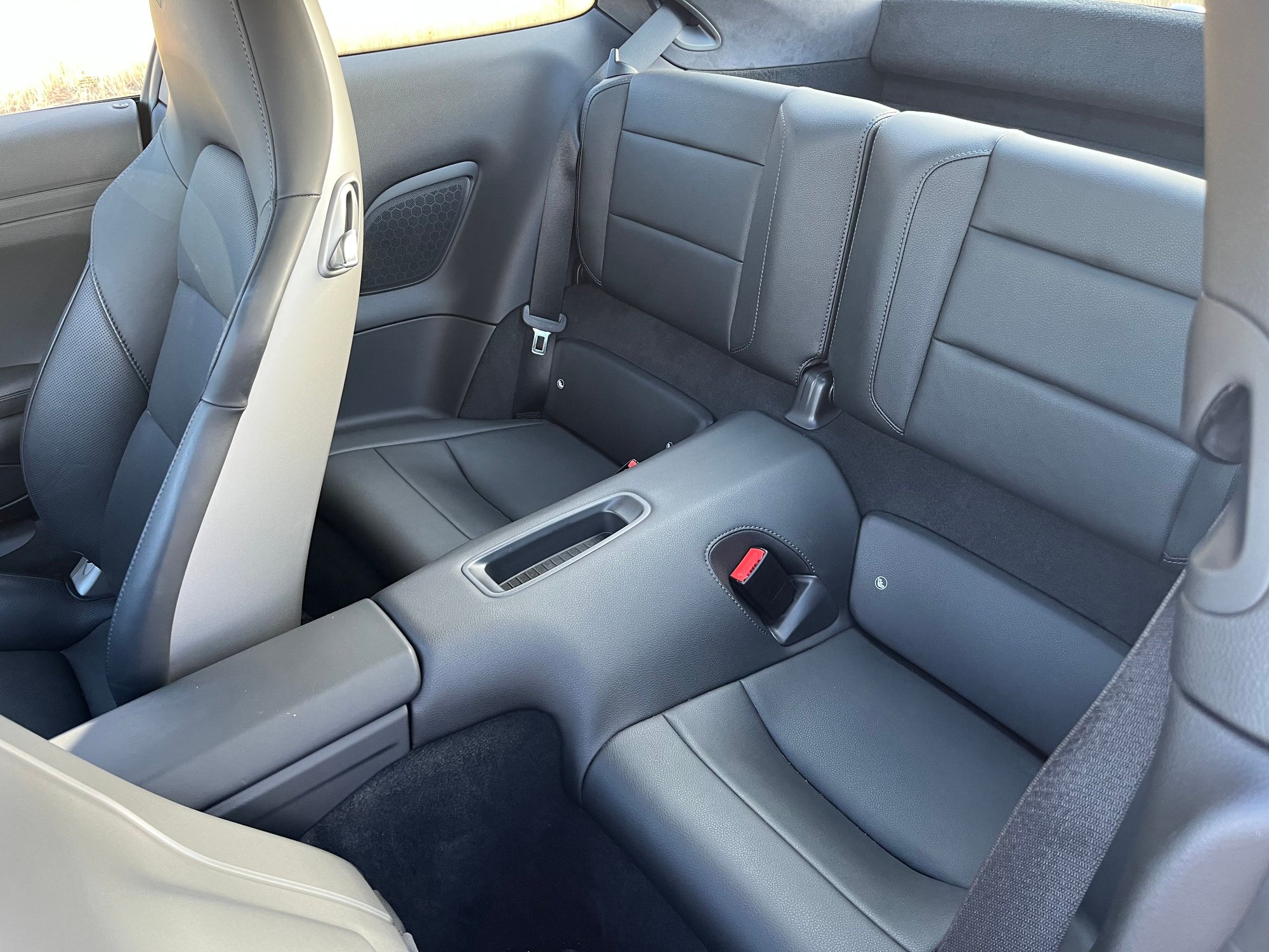 2013 Porsche 911 - 2013 Porsche 911 C4S w/26k Miles - Used - VIN WP0AB2A93DS120926 - 25,815 Miles - 6 cyl - AWD - Automatic - Coupe - Silver - Bend, OR 97702, United States