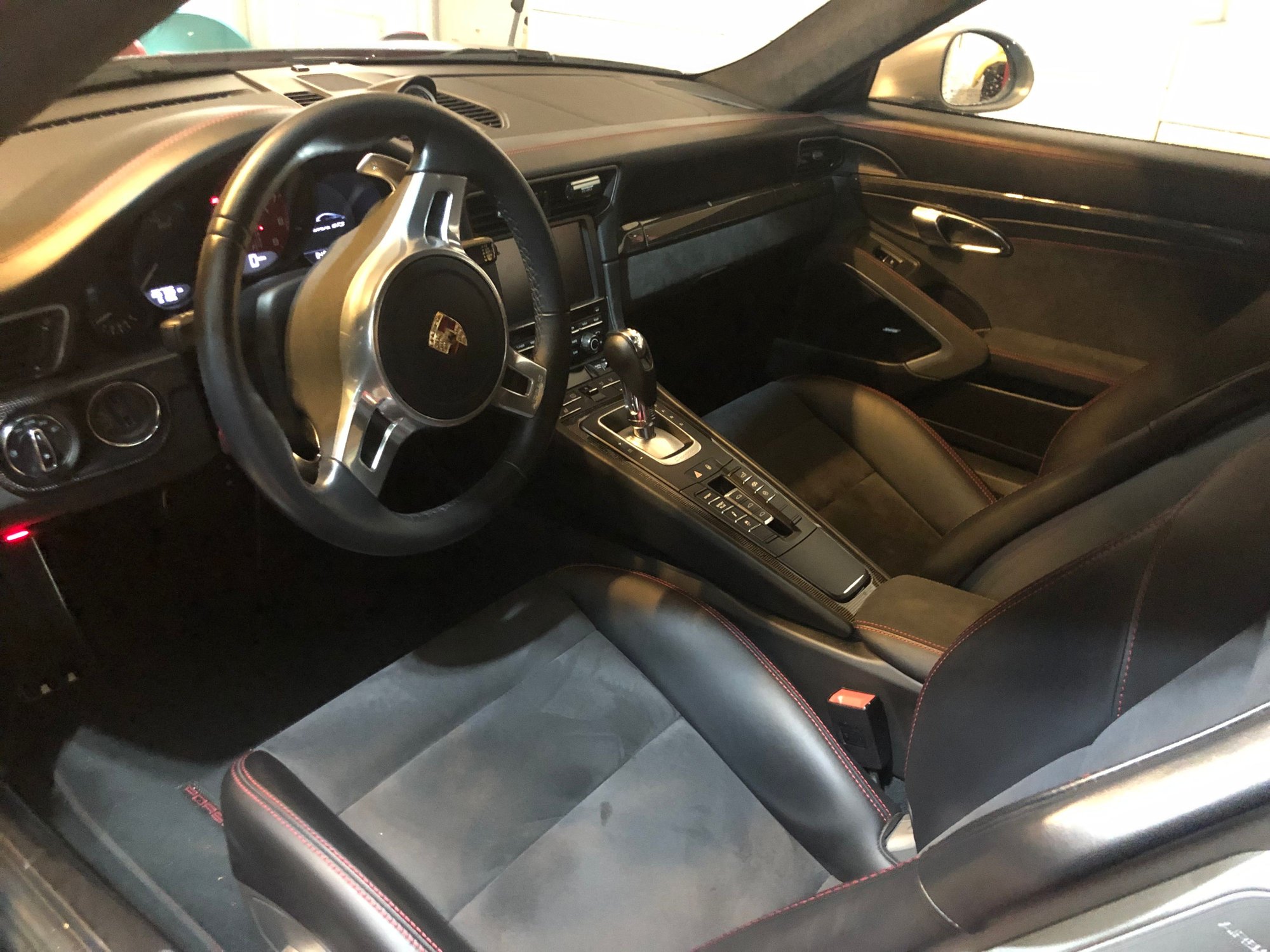 2015 Porsche 911 - 2015 911 GTS - Used - VIN WP0AB2A93FS124669 - 25,766 Miles - 6 cyl - 2WD - Automatic - Coupe - Red - Cupertino, CA 95014, United States
