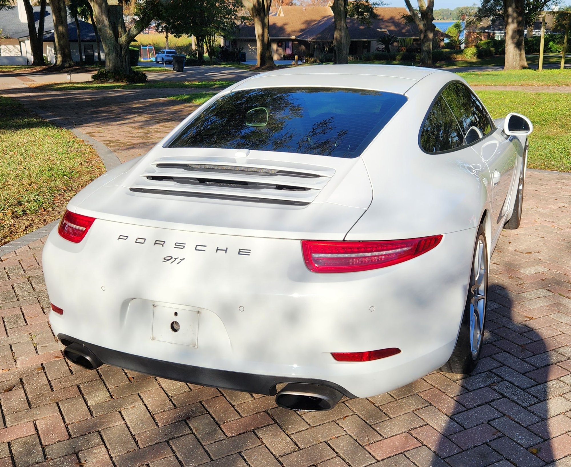 2013 Porsche 911 - 2013 911 C2 Manual - Used - VIN WP0AA2A96DS107719 - 48,925 Miles - 6 cyl - 2WD - Manual - Coupe - White - Windermere, FL 34786, United States