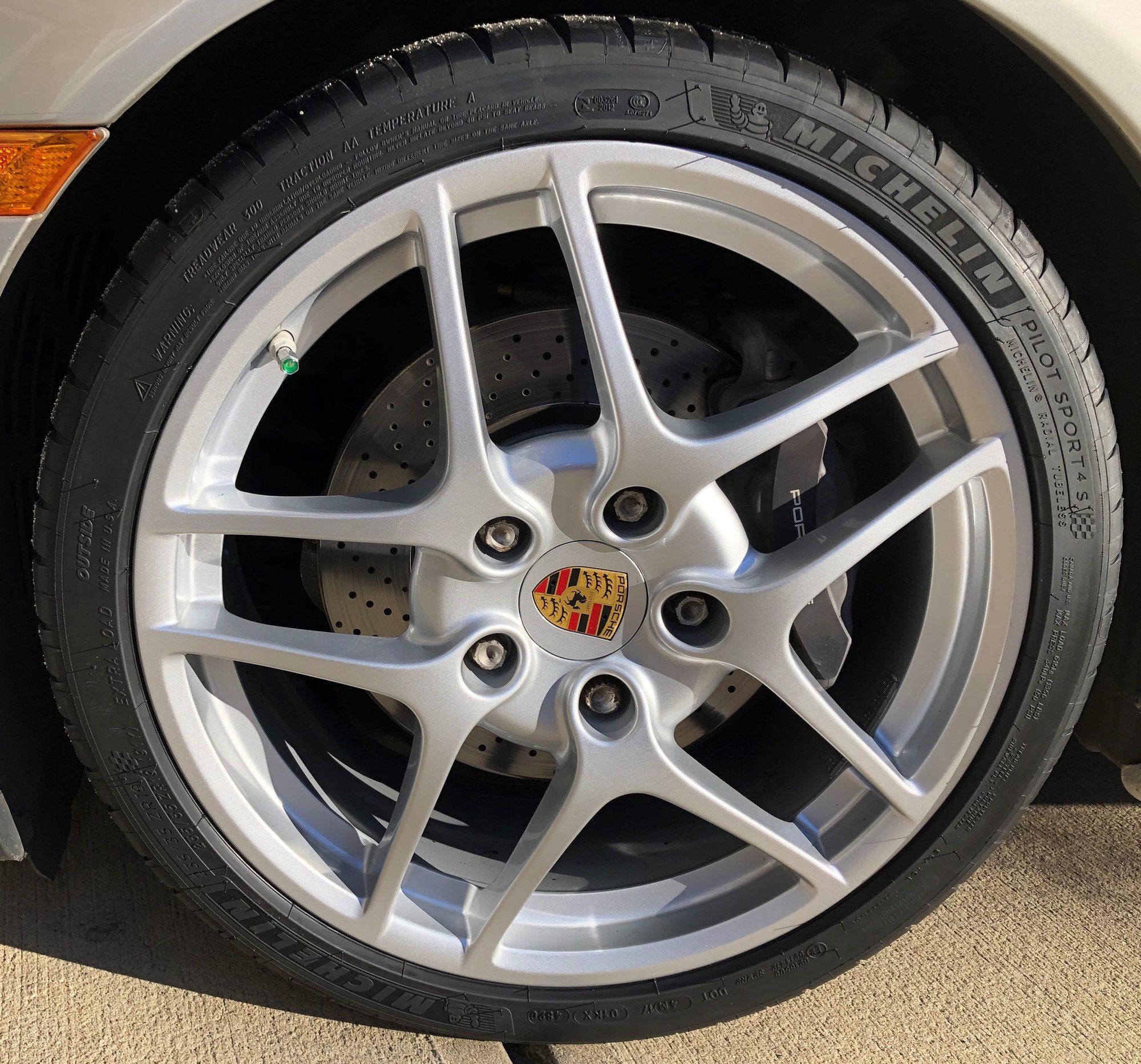 2009 Porsche 911 - 2009 Porsche 911 Carrera coupe, 6 speed manual transmission, 74,400 miles - Used - VIN WP0AA29969S707345 - 74,400 Miles - 6 cyl - 2WD - Manual - Coupe - Silver - Chapel Hill, NC 27517, United States