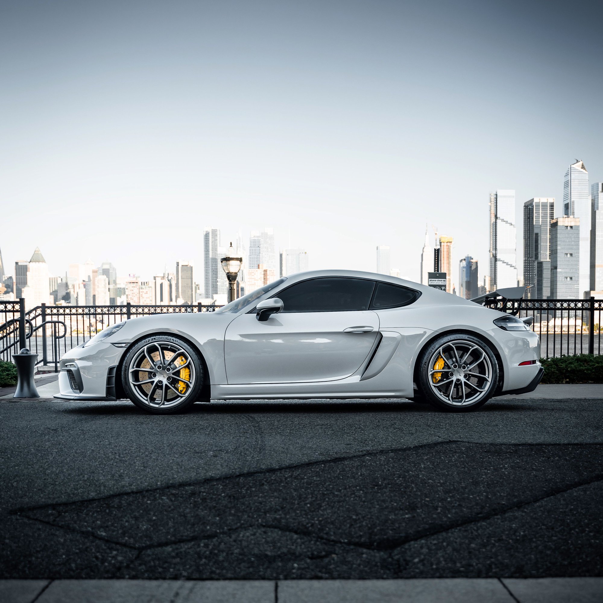 2022 Porsche 718 - Chalk 2022 Porsche 718 GT4 - Used - VIN WP0AC2A85NS275595 - 13,600 Miles - 6 cyl - 2WD - Manual - Coupe - Gray - Lake Hopatcong, NJ 07849, United States