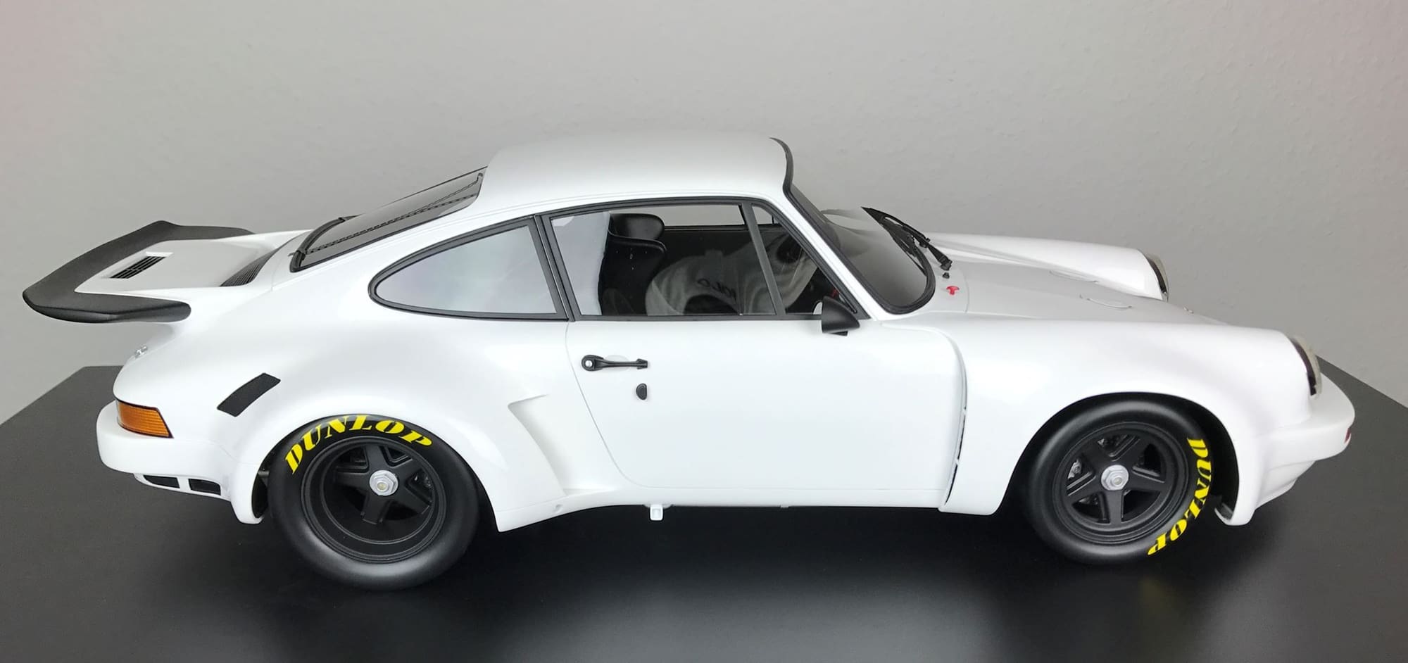 Miscellaneous - Porsche 911 3,0 RSR Model, size 1/8 - New - 1973 to 1974 Porsche 911 - Frankfurt, Germany