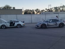 After 1000 miles or so we stopped in and sprayed off he bugs at the "Top Gun" car wash in Fallon NV.