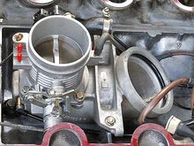 The bronze/brass just above the 2 vac blocks???