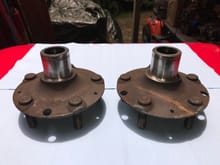 Cleaned flange hubs. Did not blast the back side, did not see a reason, as I am not painting them.