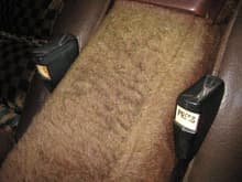 Different seat belt latches, 924?