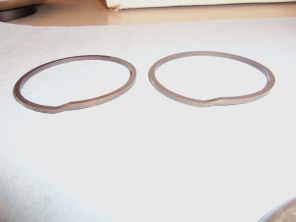 Teflon sealing rings, split ends swapped to illustrate the diagonal cuts.