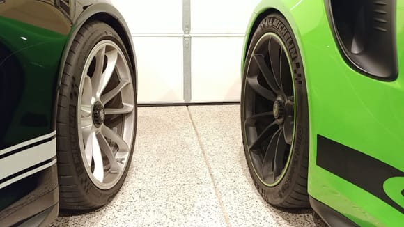 20" wheels no longer look right next to the RS's 21 incher.