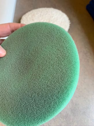 Foam type pad - best used for applying polishes.