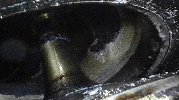 Exhaust valve and seat and mating surface