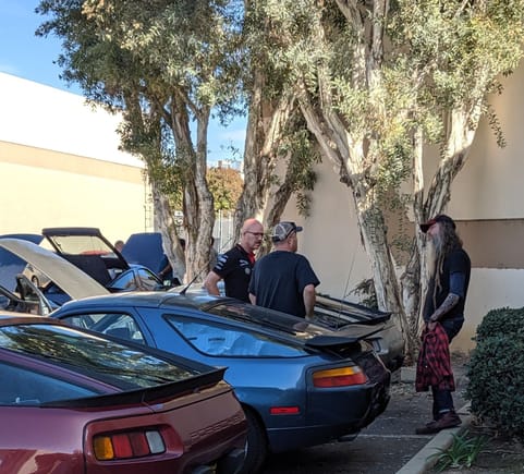 Magnus Walker telling these two about why my '84 is the best 928 on the lot  ;)