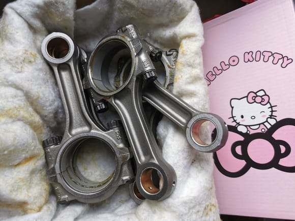 New connecting rods