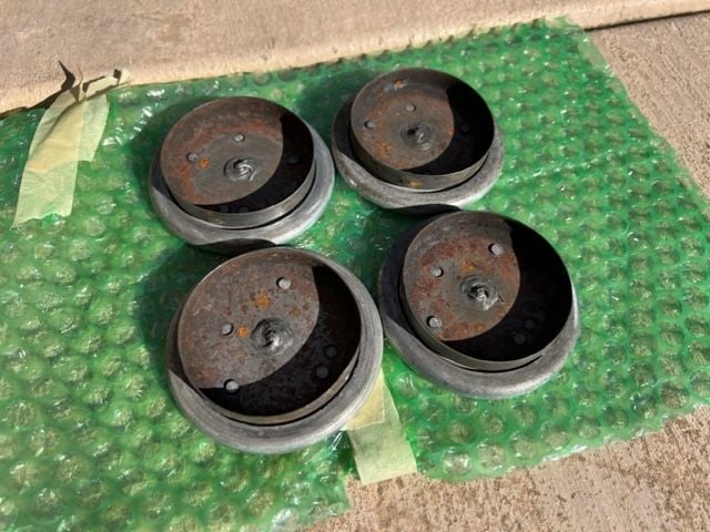 Wheels and Tires/Axles - FS: Set of 4 Porsche OEM Metal Center Caps - Used - 0  All Models - Morgan Hill, CA 95037, United States