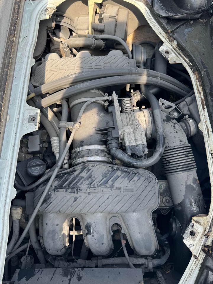 1999 Porsche Boxster - 1999 Porsche Boxster - Used - VIN WP0CA2982XU628708 - 160,000 Miles - 6 cyl - 2WD - Manual - Convertible - White - Port Charlotte, FL 33981, United States