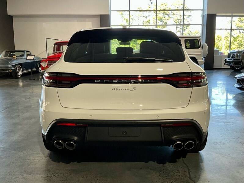 2022 Porsche Macan - 2022 Porsche Macan S (Immaculate Condition/Premium Package). - New - Cary, NC 27511, United States