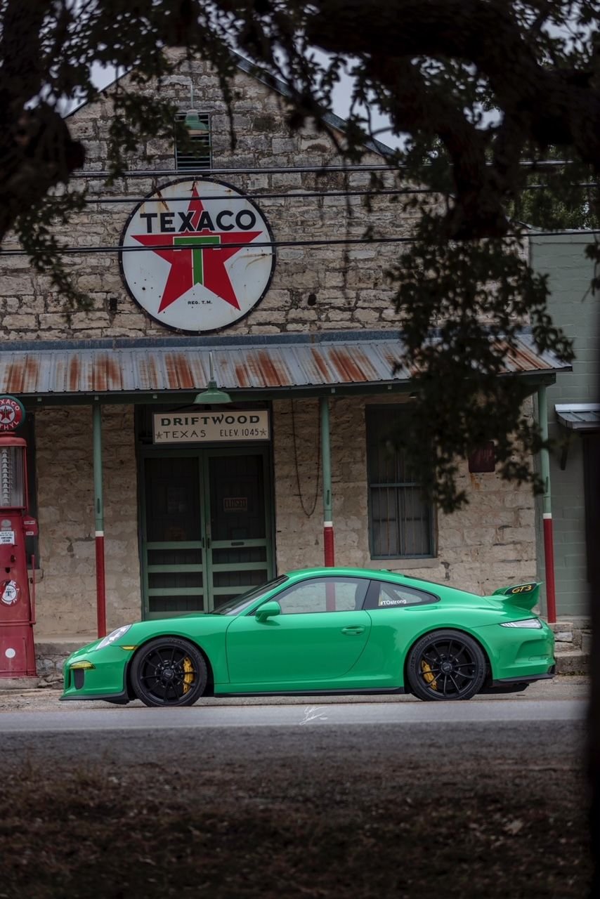 2015 Porsche 911 - 2015 Signal Green GT3 - Used - VIN WP0AC2A98FS189238 - 22,000 Miles - Austin, TX 73301, United States