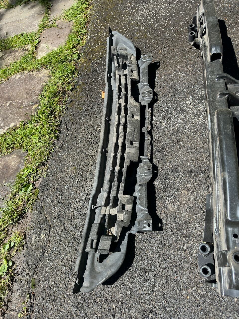 Accessories - Porsche Cayenne 955 or 957 Gen OEM Trailer Hitch, Controller and Plug - Used - 2004 to 2010 Porsche Cayenne - Glen Spey, NY 12737, United States