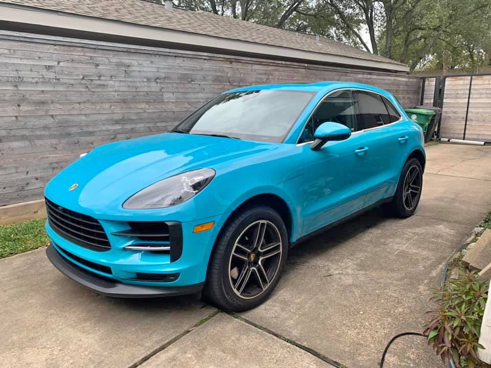 2019 Porsche Macan - 2019 Porsche Macan S - Miami Blue, 4600 miles - Used - VIN WP1AB2A57KLB33732 - 4,600 Miles - 6 cyl - AWD - Automatic - SUV - Blue - Houston, TX 77035, United States