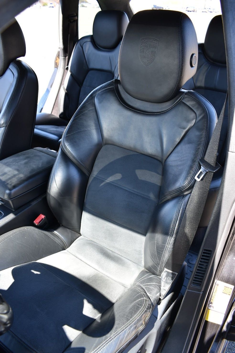 2009 Porsche 911 - 2009 Porsche 957 GTS Tiptronic Basalt Black w/ PDCC, Full Leather, No Pano - 125K - Used - VIN WP1AD29P19LA64563 - Newington, CT 06111, United States