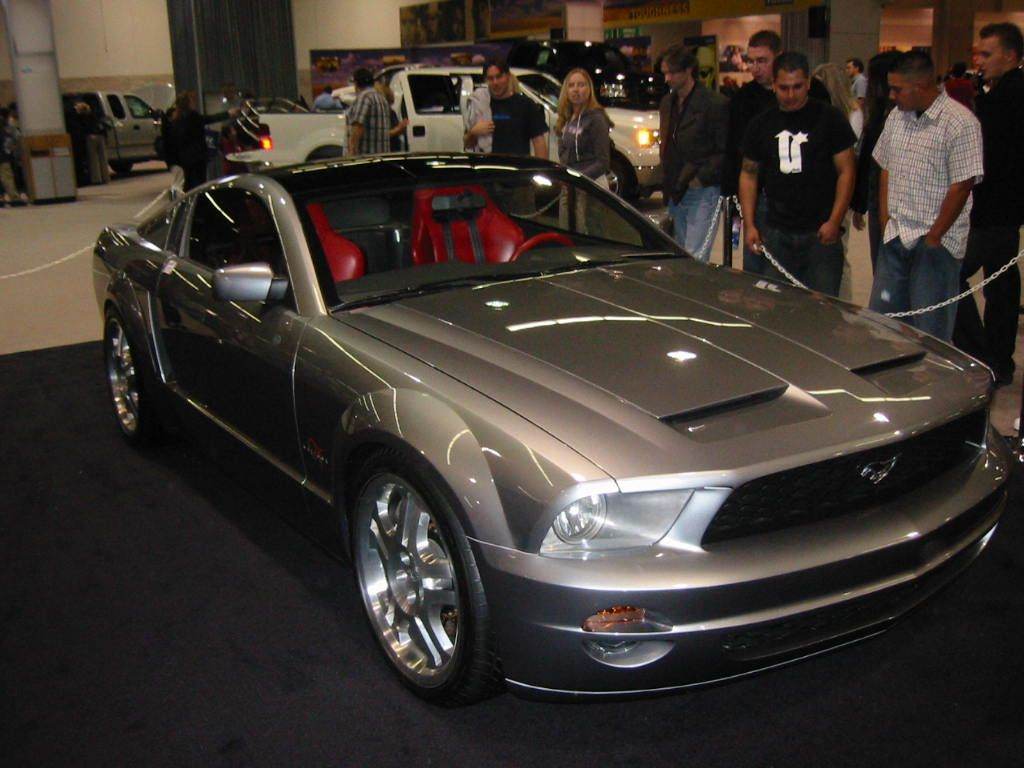11-2003 Auto Show