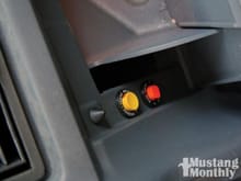 mump 1002 14 o ford mustang svo hatch release buttons